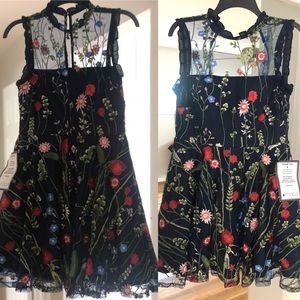 Embroidered evening dress 👗